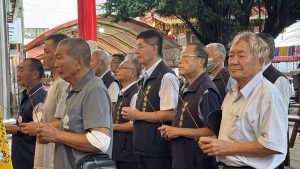 學甲慈濟宮冒雨普度 席開722桌