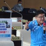 李中痛批：屋頂強制設太陽能光電 拿百姓生命開玩笑