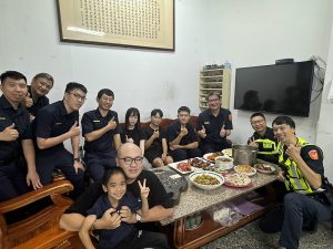 五星主廚變人民保姆 大甲警實習生展廚藝