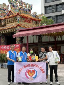 左營慈福宮攜手警民愛心慈善會關懷弱勢