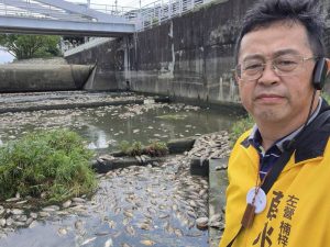後勁溪漂滿魚屍 薛兆基建議建置AI智慧水質監測系統