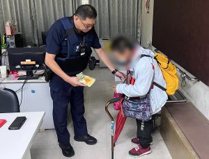 暖警助婦安然返家 親帶自種竹筍表謝意