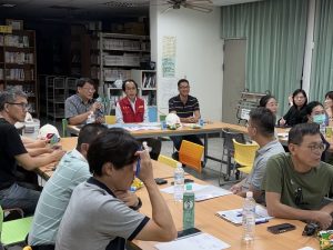 林欽榮偕同專業技師視察壽山國中校區 現勘建物及擋土牆暫無安全疑慮