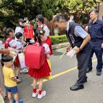 開學日校長化身新同學 清水警長陪萌娃上學
