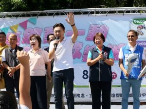 江啟臣提出台中親子味育兒政見 打造友善的親子外出環境
