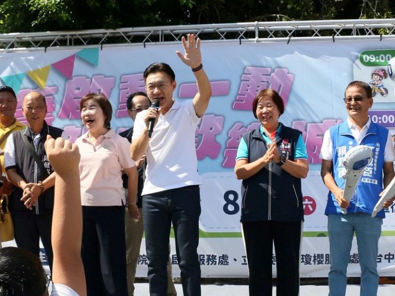 江啟臣提出台中親子味育兒政見 打造友善的親子外出環境