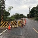 田寮高14線5K山隙往岡山道路下邊坡滑動 緊急封閉半路幅車道