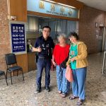 監視器追蹤最後身影 暖警尋回迷途82歲婦人