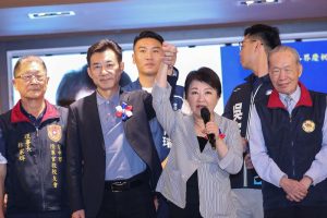 盧秀燕八二三砲戰勝利紀念大會公開力挺：下一位台中市長就是江啟臣