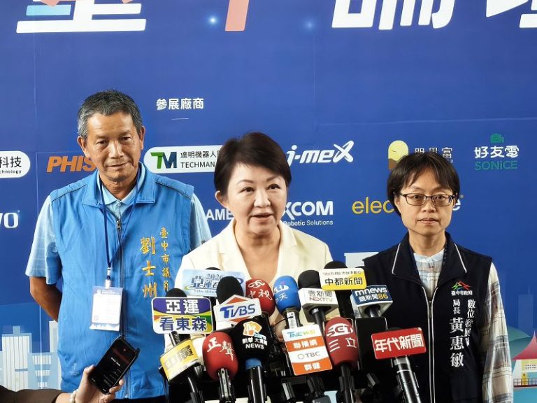 盧秀燕大讚陳其邁暗酸卓榮泰 讚勇於開口解決問題才是展現領導人風範