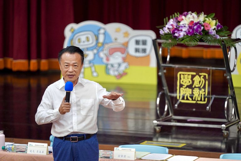 嘉義縣校長會議 翁章梁出席勉勵