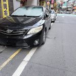 基市仁四路路邊整排黃線違停引民怨