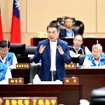 鍾東錦回應議會關切議題 強調穩健財政、照顧民生並推動地方建設