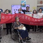 大型車轉彎藏危機 豐警前進據點宣導安全過馬路