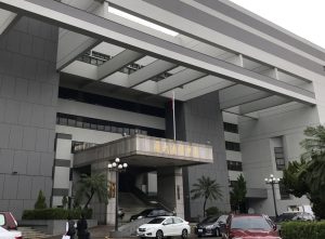 冷血母親悶死二名幼子 陳母當庭認罪