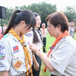 樂齡童軍家庭親子體驗營 王惠美頒獎章