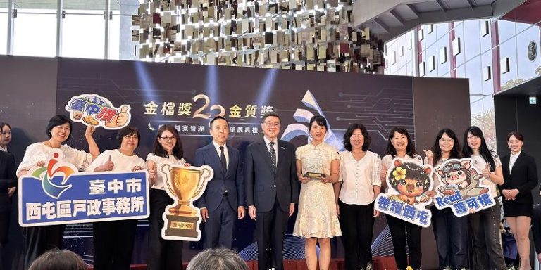 不副署8案挨批違憲違法、無法無天 卓榮泰：當守門員如少林足球被球猛攻