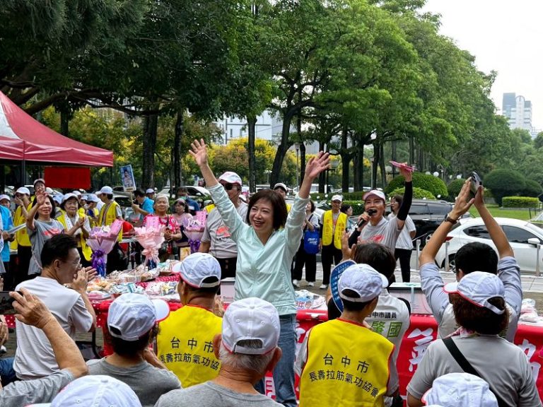 何欣純發表勞工政策 提高勞工健康檢查補助