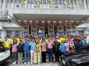 余文忠登記爭取連任 林月琴頻提市政疑選戰升溫