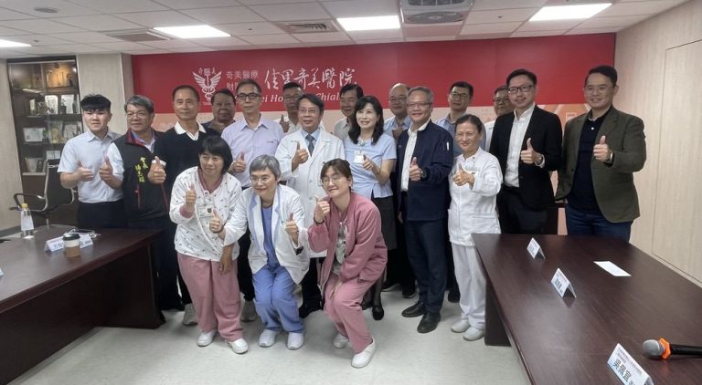 佳里奇美醫院引進21床AI智能氣墊床升級重症照護品質