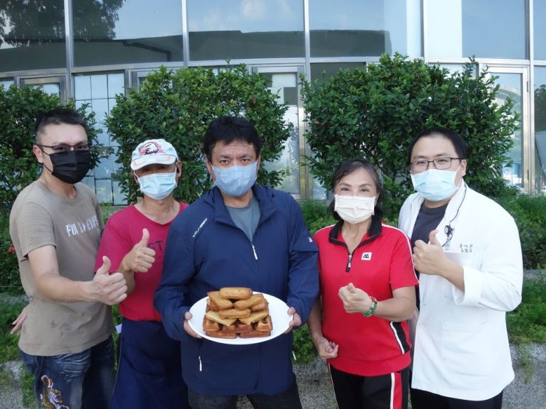 大林慈濟醫院日間病房「總舖師團隊」手藝亮相全國醫政大會