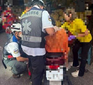 婦人昏倒醒來拒送醫　民權警陪伴守護等家屬