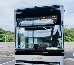 【幽湖閒話】新公車亮相！∕李伯元