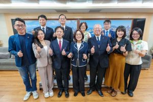 康議長盼台日友誼薪火相傳
