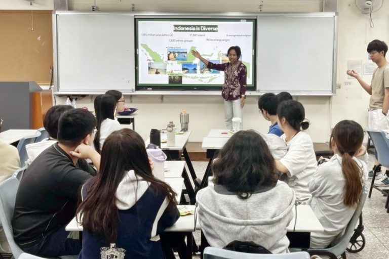 美印實習生助陣 弘光科大展現國際化教學能量