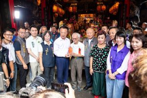 新港奉天宮媽祖契子女中秋團圓