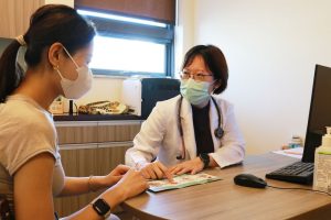 流感重症1,224例、234人死亡！開學季撞上流感升溫 嘉基籲10月1日搶先築防線