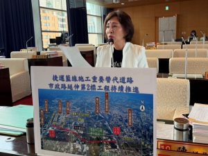 關心多項指標性重大建設 西屯民眾到議會旁聽黃馨慧對地方重大建設問政