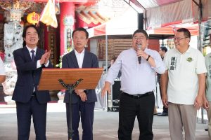 賴清德贈匾民雄雙福保安宮 許願蔡易餘、陳琮貽高票當選