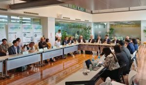 高雄厝圓桌會議 國際專家集思廣益 擘劃城市永續未來