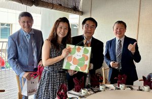 黃偉哲赴新加坡拓銷農產