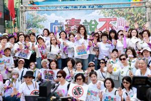 國民黨大陣仗發動反毒集會