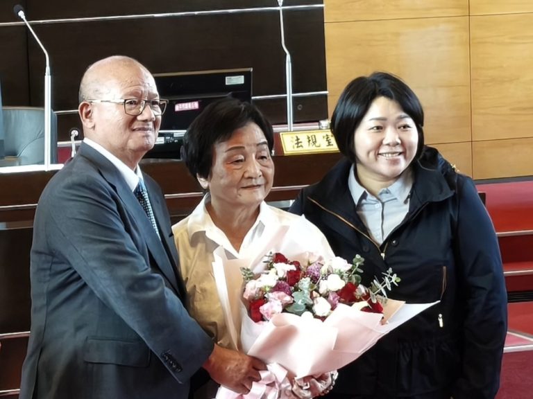 台中市議會5位資深議員 榮退
