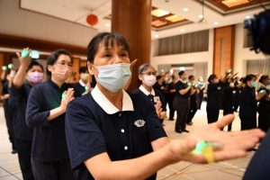 與慈濟同齡一甲子 鄭順英從愛算命走上菩提道