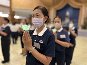 親恩化願入經藏 呂麗玉以身行法延續母愛
