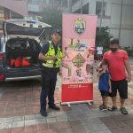 六寶警結合護童勤務 宣導交通安全