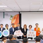 出席空污論壇 何欣純開支票：2034年前達成中火無煤發電