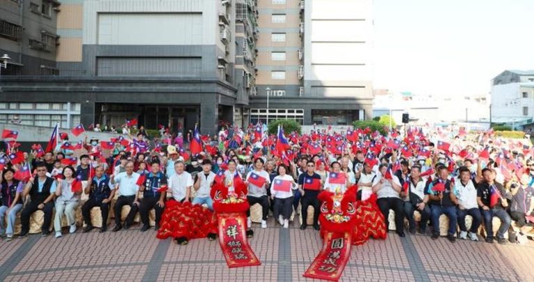 嘉義市雙十國慶升旗！黃敏惠市長與市民同慶