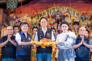 閩南傳統藝術巡演 明華園演出真命天子