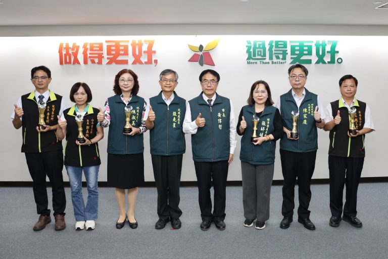 臺南地政局府城南籍圈 晶廉獎特優