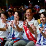 董智森力挺張啓楷 白蓮宮廟口開講