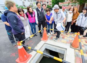 張善政視察排水改善 降低積淹水風險