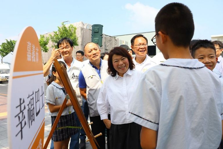 育人國小千萬人行道啟用 打造幸福通學路
