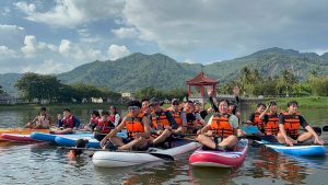 美濃湖立式划槳體驗 吸引500人次參與