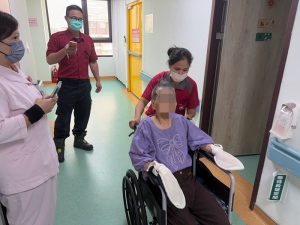 旗山消防局協助護理之家自衛消防驗證