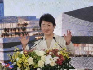 超巨蛋的誕生 盧秀燕笑指意外懷孕